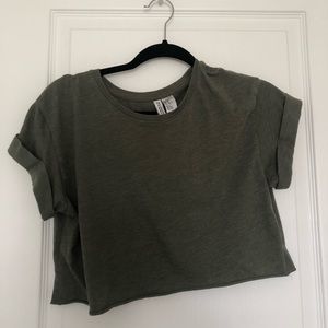 H&M crop top T-shirt